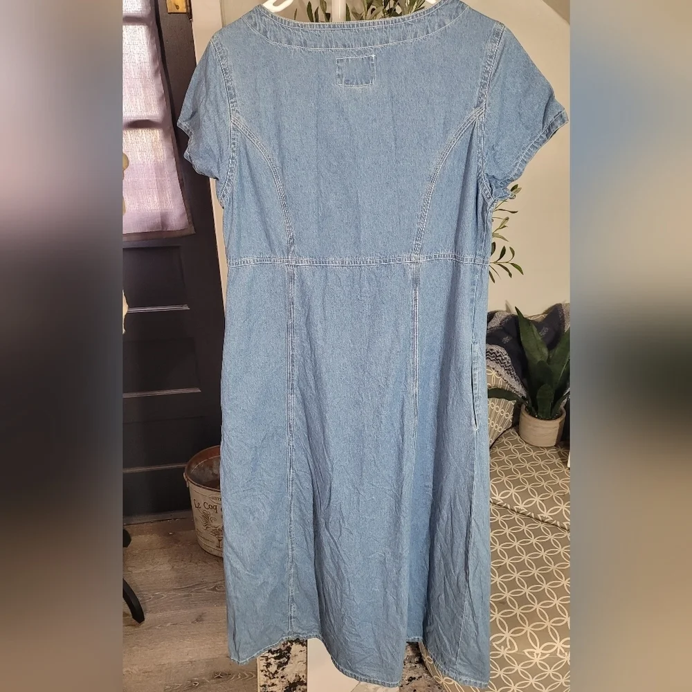 Vintage Solutions Cottage Core Button Down Denim Short Sleeve Maxi Dress Y2K